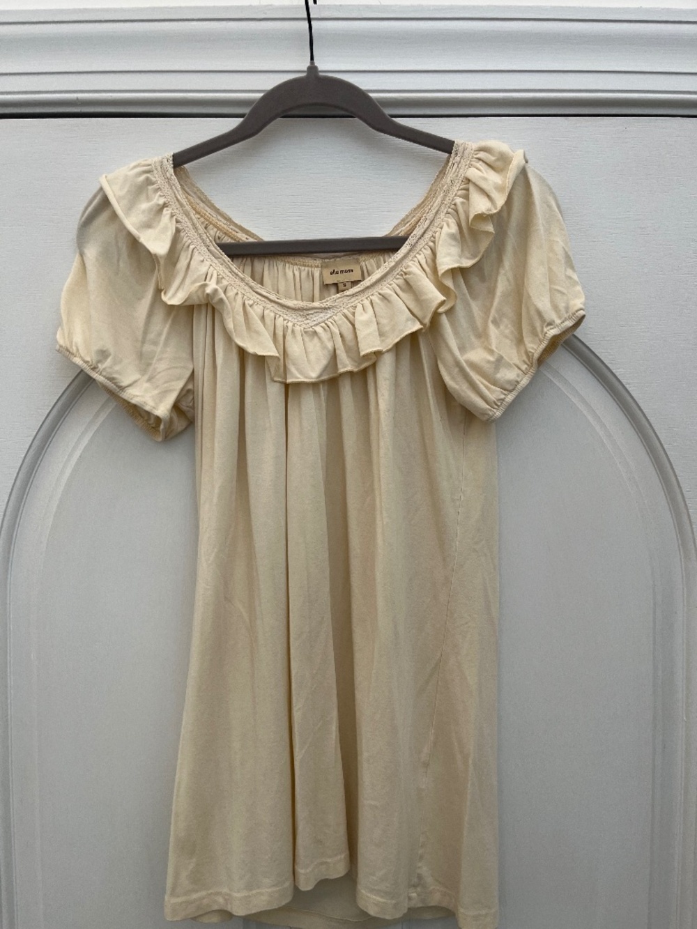 Ella Moss - Short-Sleeve Cream Top (s)